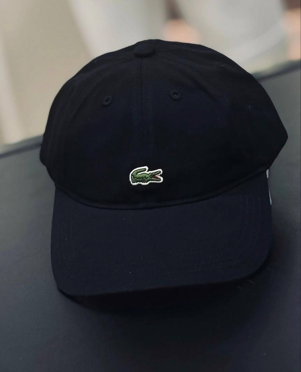 Boné Lacoste Casual Contrast Strep Logo Preto